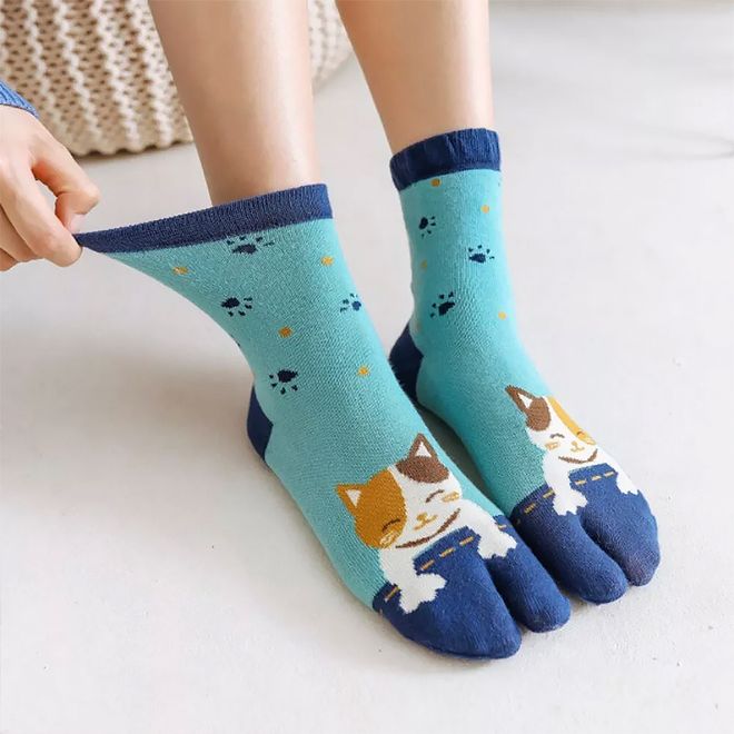 split toe socks, tabi socks